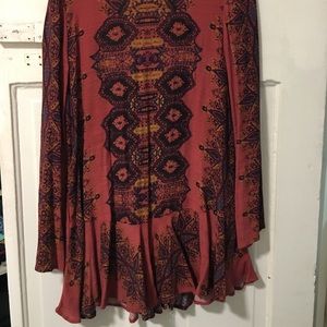 Free People Dresses - Maroon long sleeve free people dress with cut out Free People Dresses - Maroon long sleeve free people dress with cut out